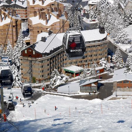 Tuc Blanc Hotell Baqueira Beret Eksteriør bilde