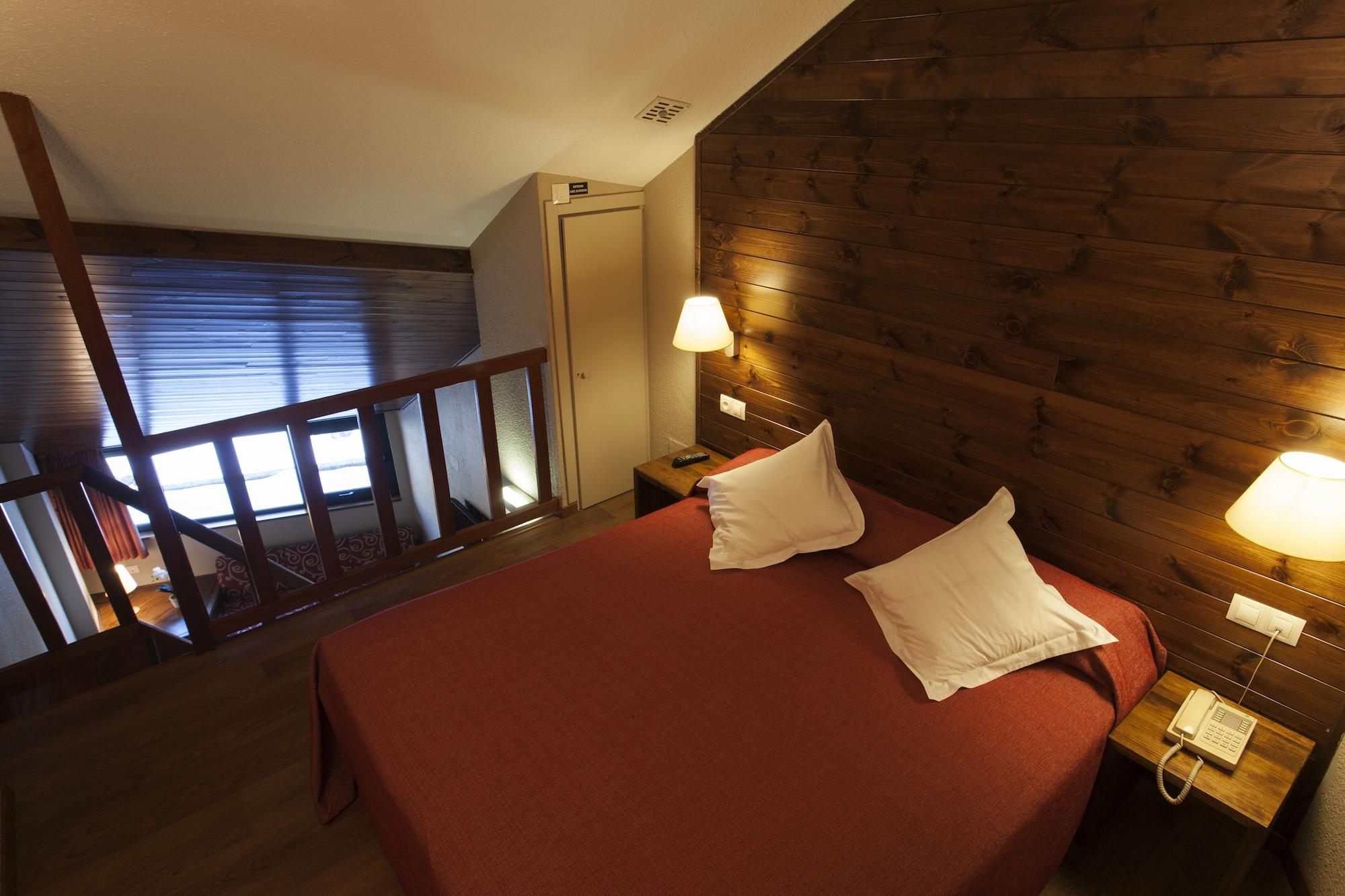 Tuc Blanc Hotell Baqueira Beret Eksteriør bilde