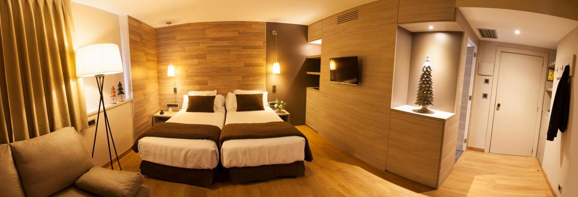 Tuc Blanc Hotell Baqueira Beret Eksteriør bilde