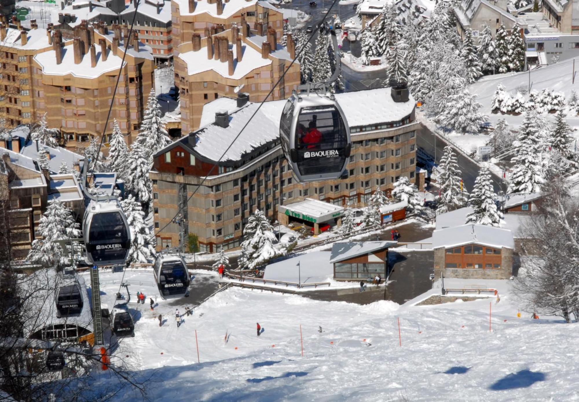Tuc Blanc Hotell Baqueira Beret Eksteriør bilde