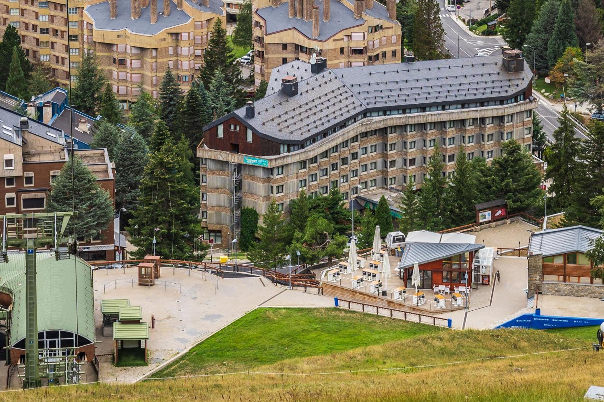 Tuc Blanc Hotell Baqueira Beret Eksteriør bilde