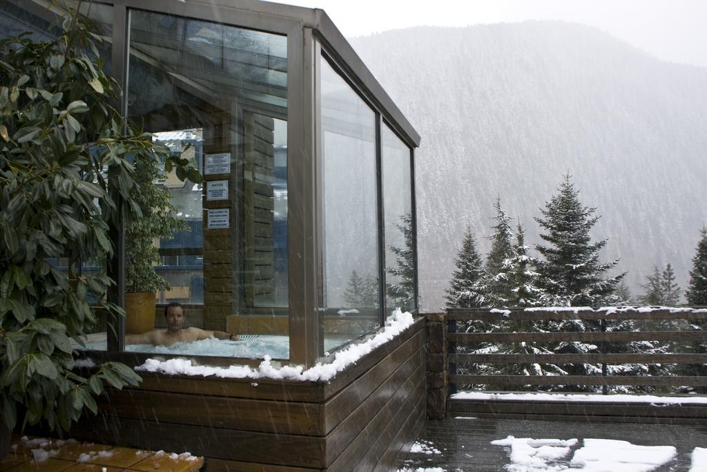 Tuc Blanc Hotell Baqueira Beret Eksteriør bilde