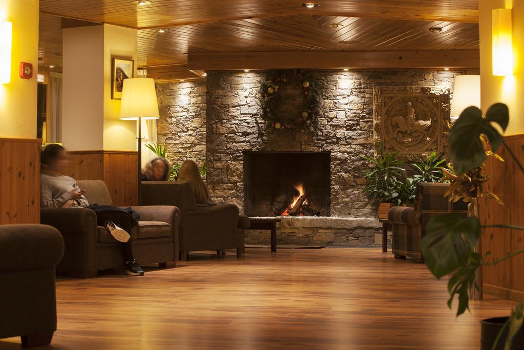 Tuc Blanc Hotell Baqueira Beret Eksteriør bilde